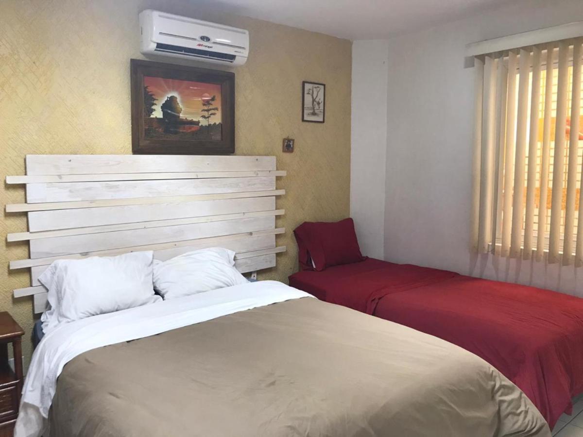 Готель Casa D Miros Familias , Grupos Y Empresas Max 20 P Гвадалахара Екстер'єр фото